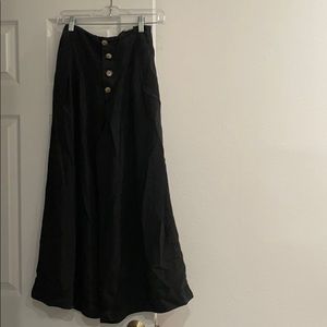 Wide leg pants